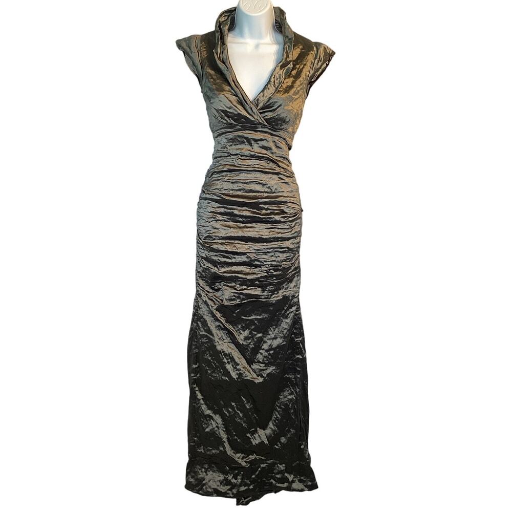 Nicole Miller Metallic Taffeta Crinkle Stretch Mermaid‎ V-Neck Gown Green 2